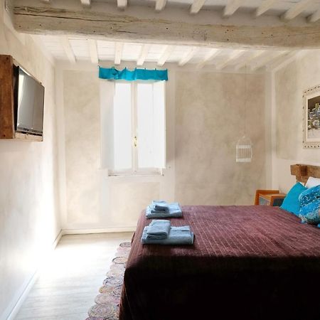 La Boheme Suite With Ac And Wifi Lucca Esterno foto