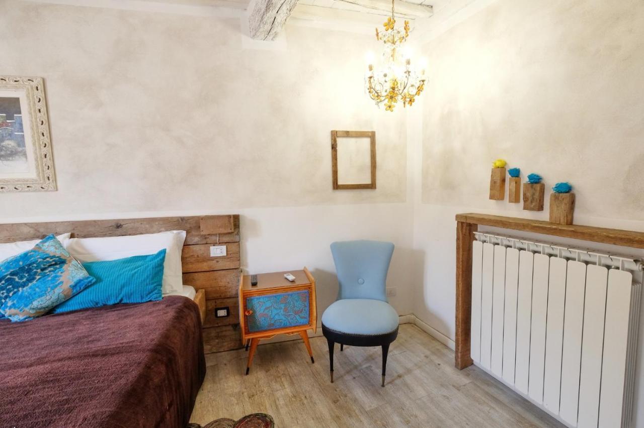 La Boheme Suite With Ac And Wifi Lucca Esterno foto
