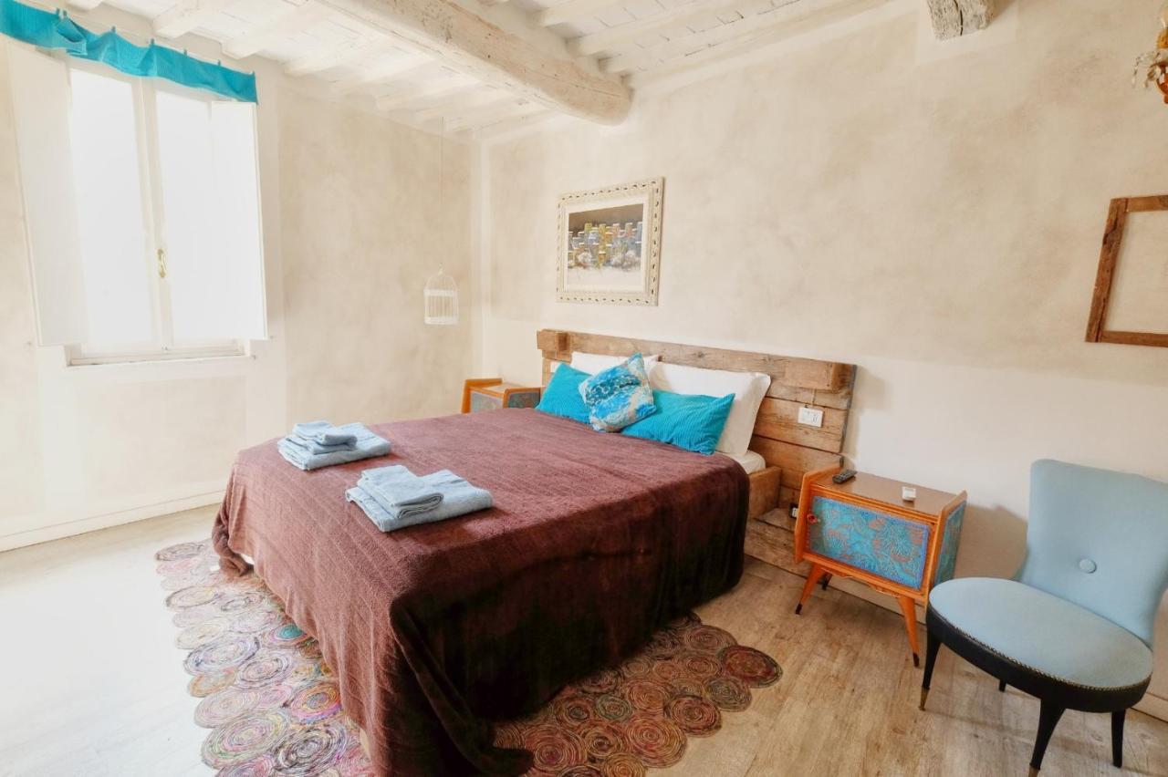 La Boheme Suite With Ac And Wifi Lucca Esterno foto